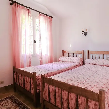Holiday home Snug In Les Mimosas With Pool