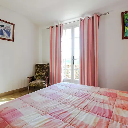 Holiday home Snug In Les Mimosas With Pool